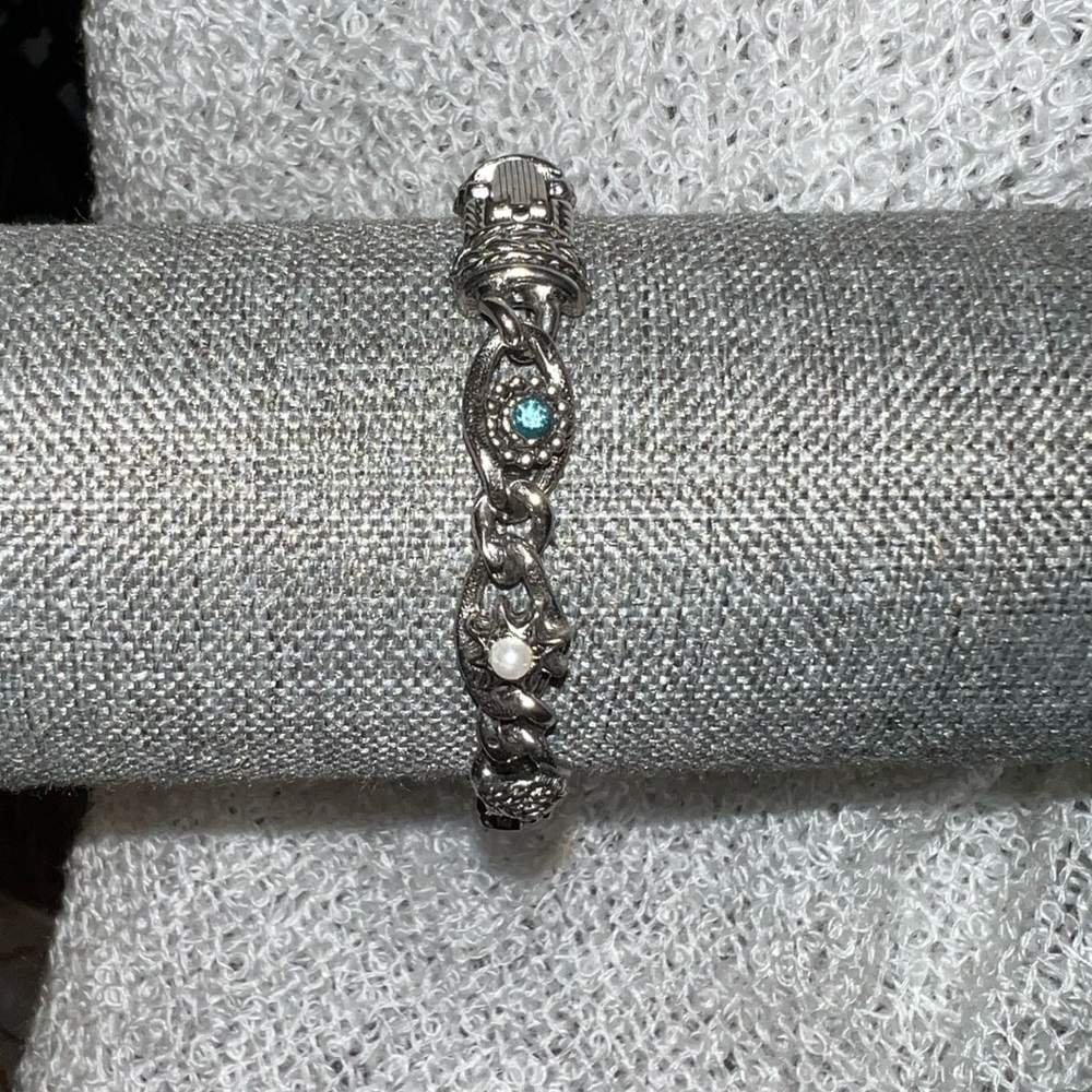 Vintage Signed Goldette Silver Tone Colorful Multi-Stone Charm Link Bracelet - Picture 2 of 11